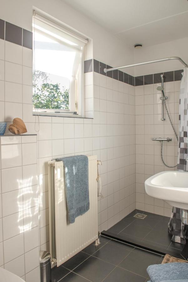 Broeks' Bed En Brood Bed & Breakfast Meerkerk Eksteriør bilde
