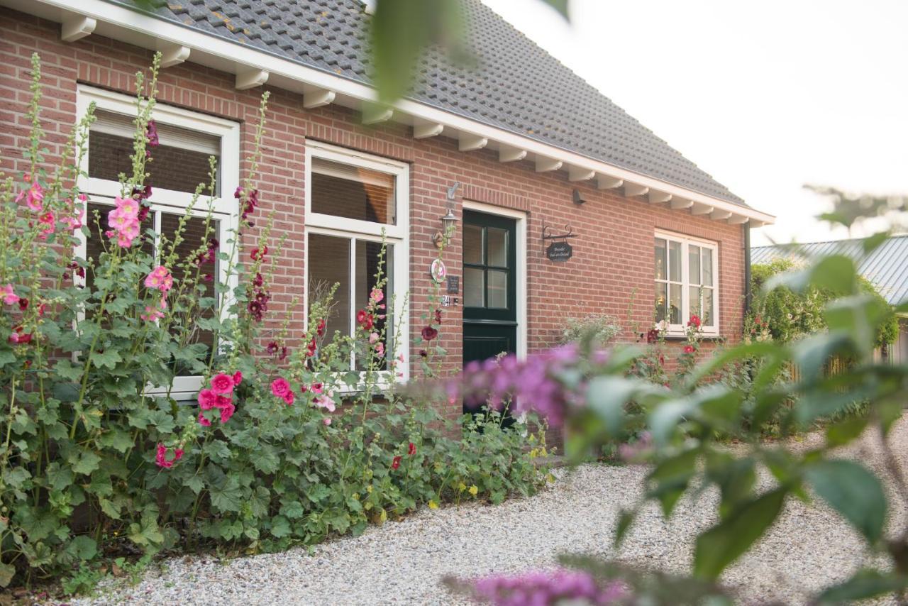 Broeks' Bed En Brood Bed & Breakfast Meerkerk Eksteriør bilde
